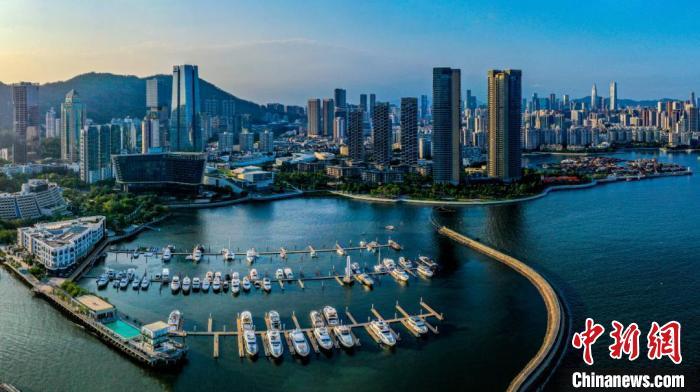 深圳市蛇口濱海文化創(chuàng)意街區(qū)。 廣東省文旅廳 供圖